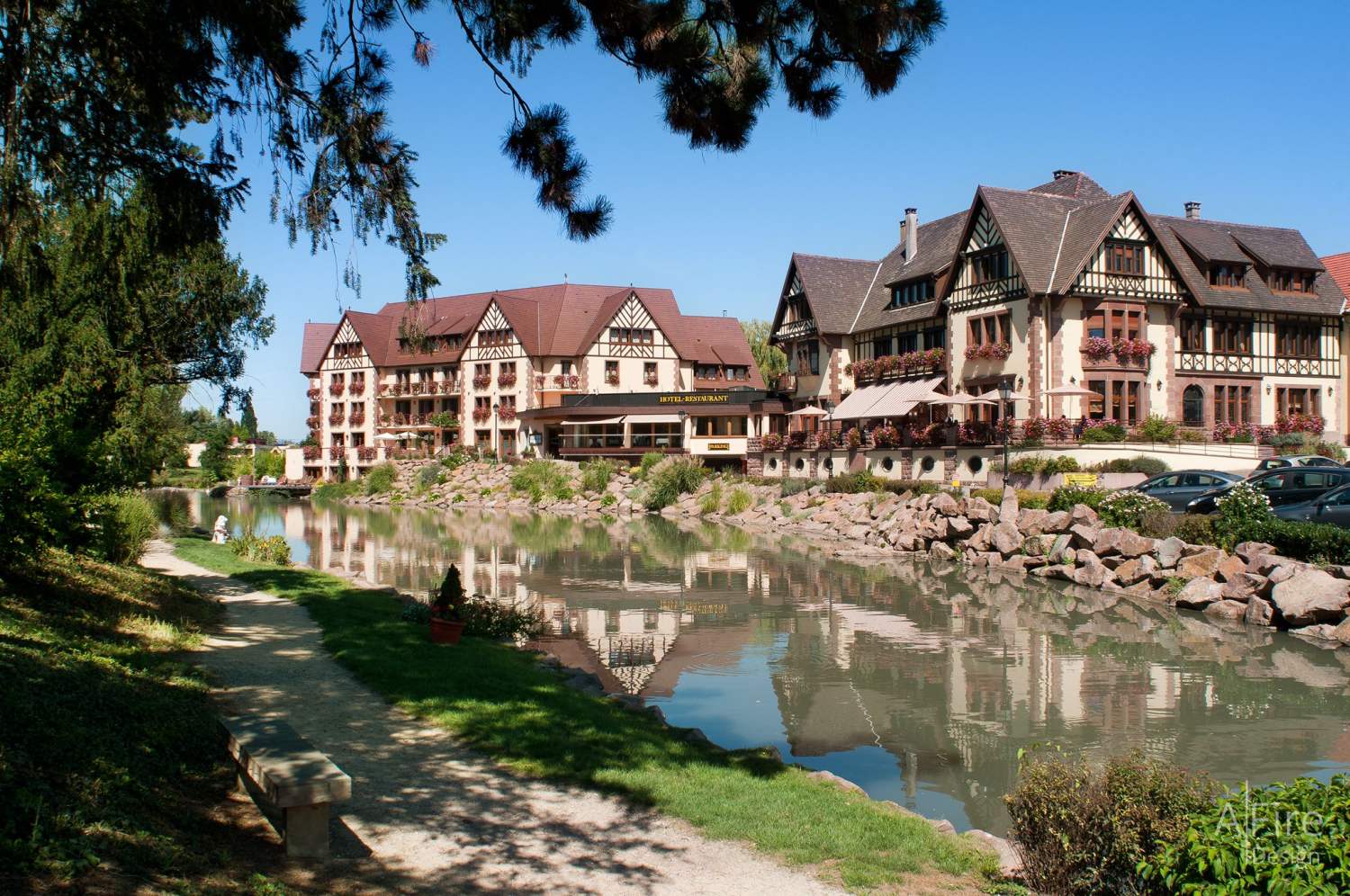 案例丨法国 Hôtel Domaine du Moulin 酒店-图6