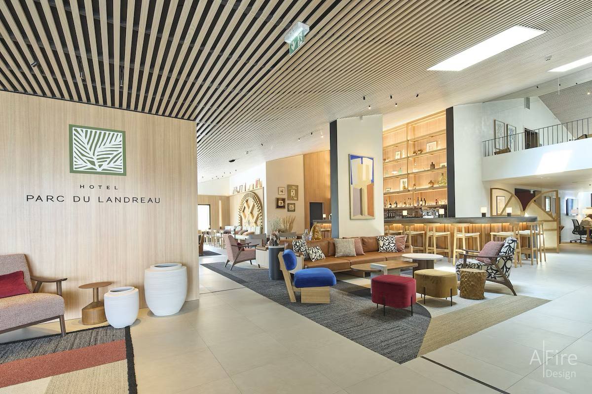 案例丨法国 Hotel Parc du Landreau 酒店-图1